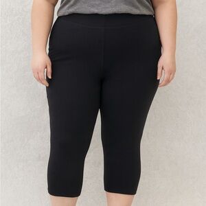 Torrid Midnight Gray Cropped Leggings